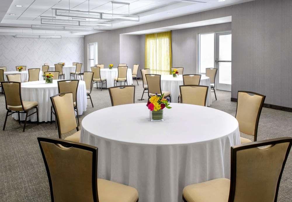 Springhill Suites Long Island Brookhaven Bellport Extérieur photo