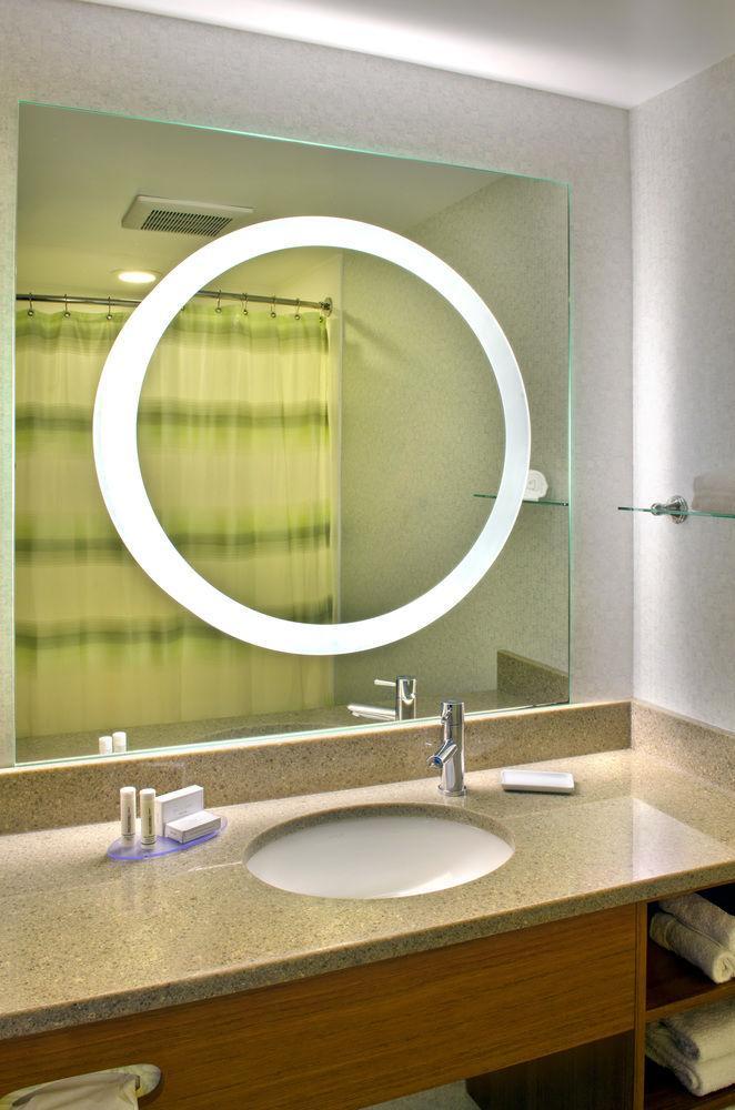 Springhill Suites Long Island Brookhaven Bellport Extérieur photo